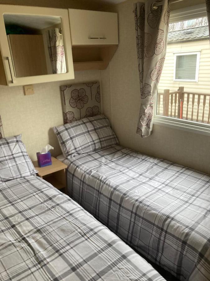 Luxury Caravan At Turnberry - Short Walk To Beach Girvan Exteriör bild